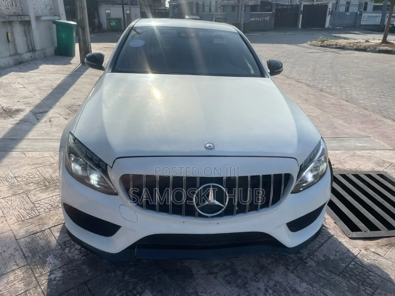 Mercedes-Benz C300 2015 White
