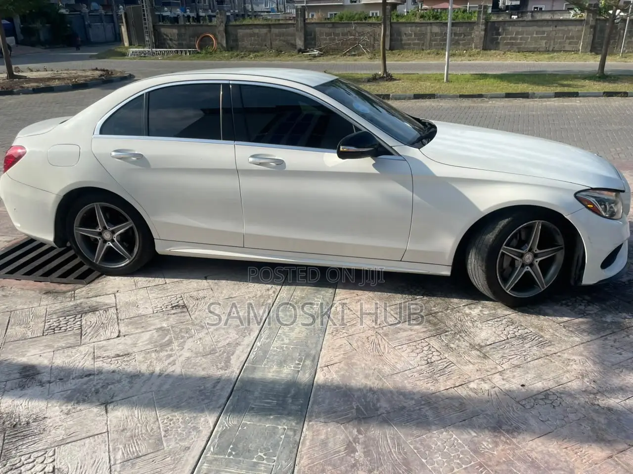 Mercedes-Benz C300 2015 White