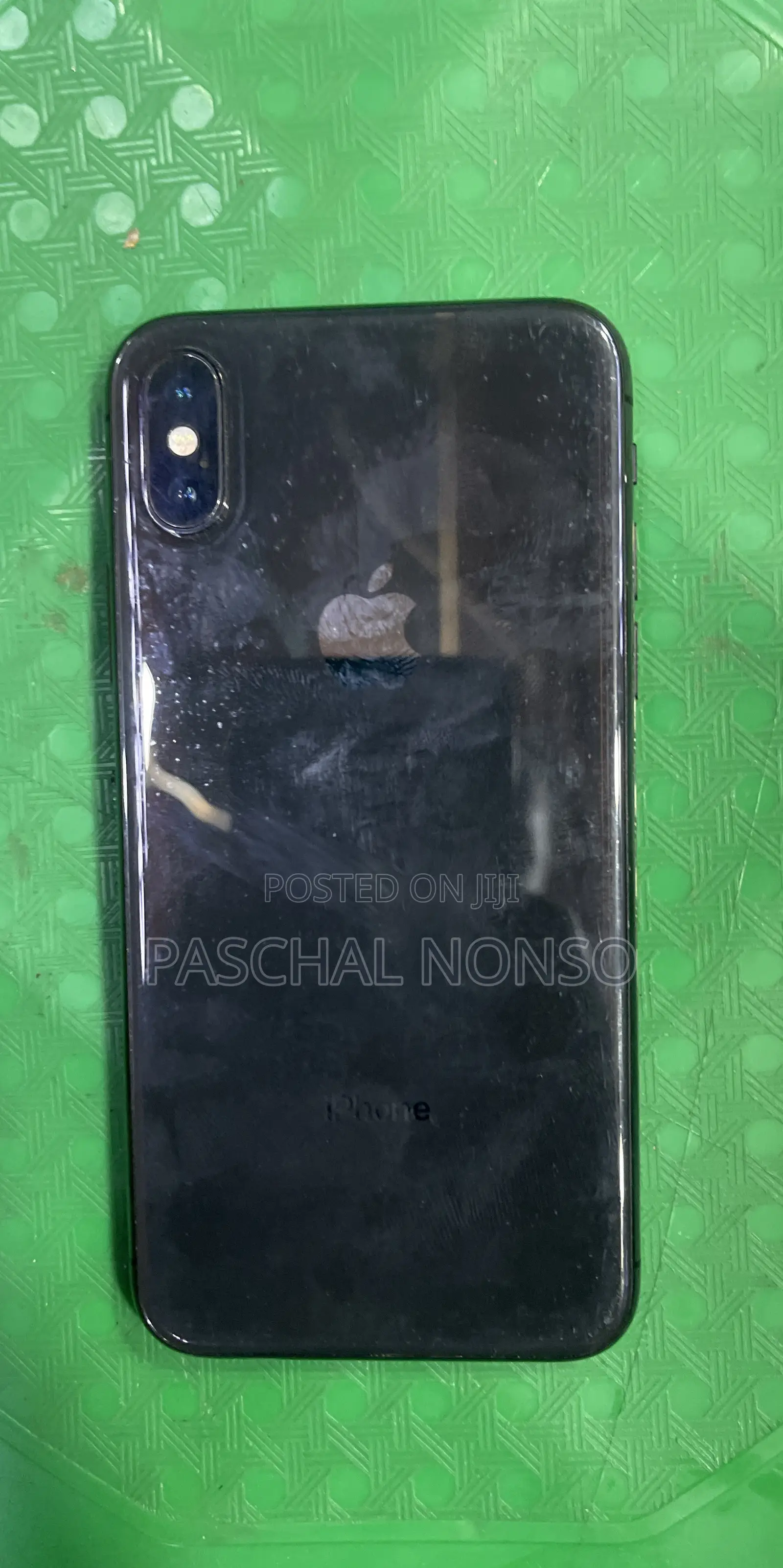 Apple iPhone X 64 GB Black