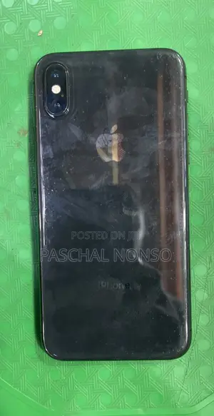 Apple iPhone X 64 GB Black