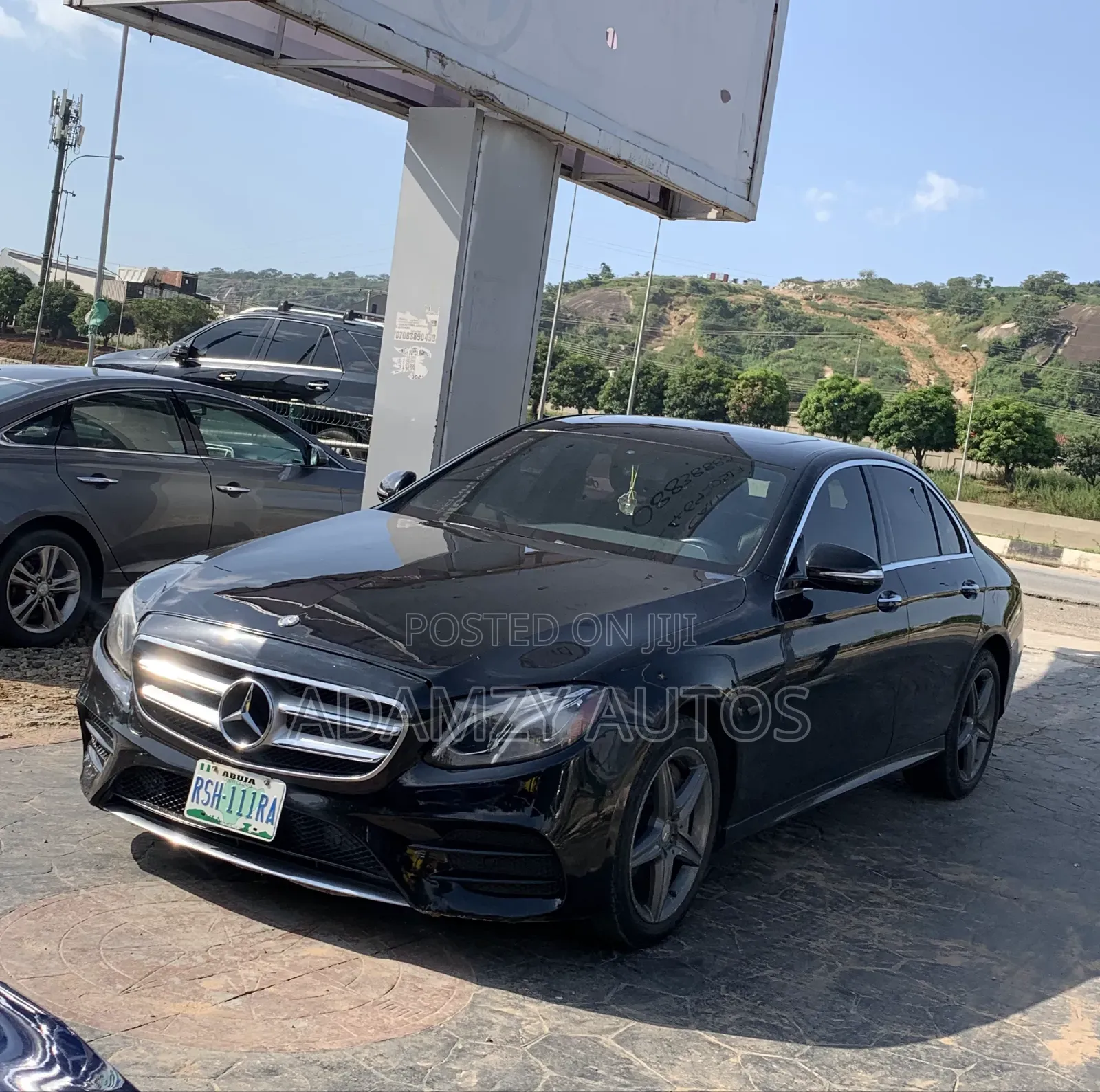 Mercedes-Benz E300 2016 Black