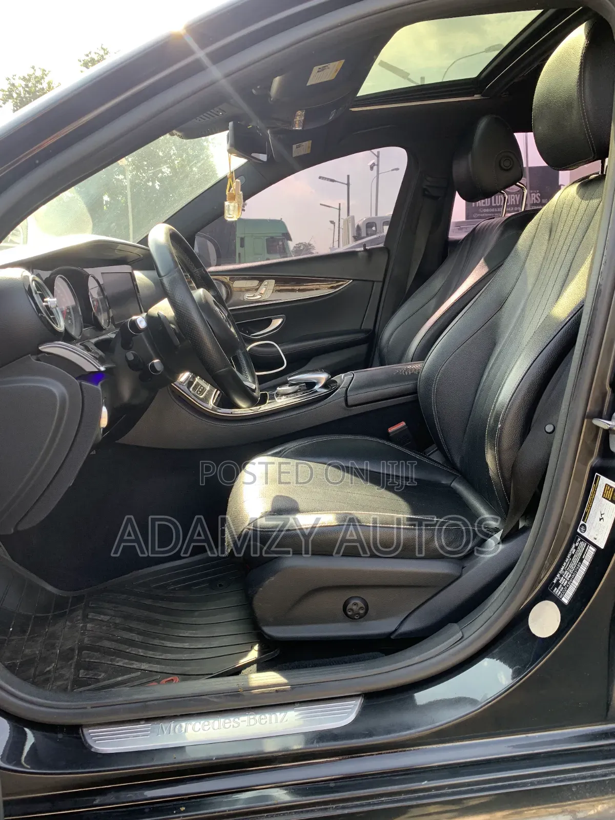 Mercedes-Benz E300 2016 Black