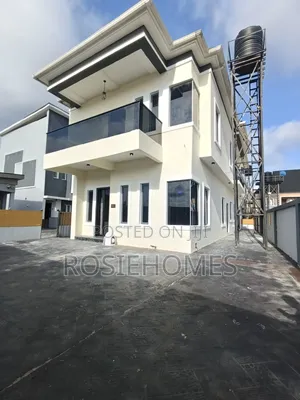 4bdrm Duplex in Royal Estate, Mopo-Ijebu Eputu for rent