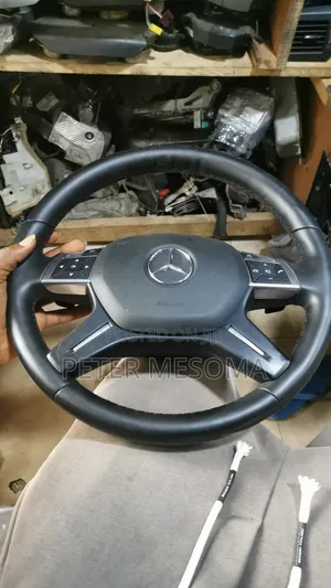Mercedes ML W166 Steering Wheel With Airbag ML350 ML550 ML400 2012-2