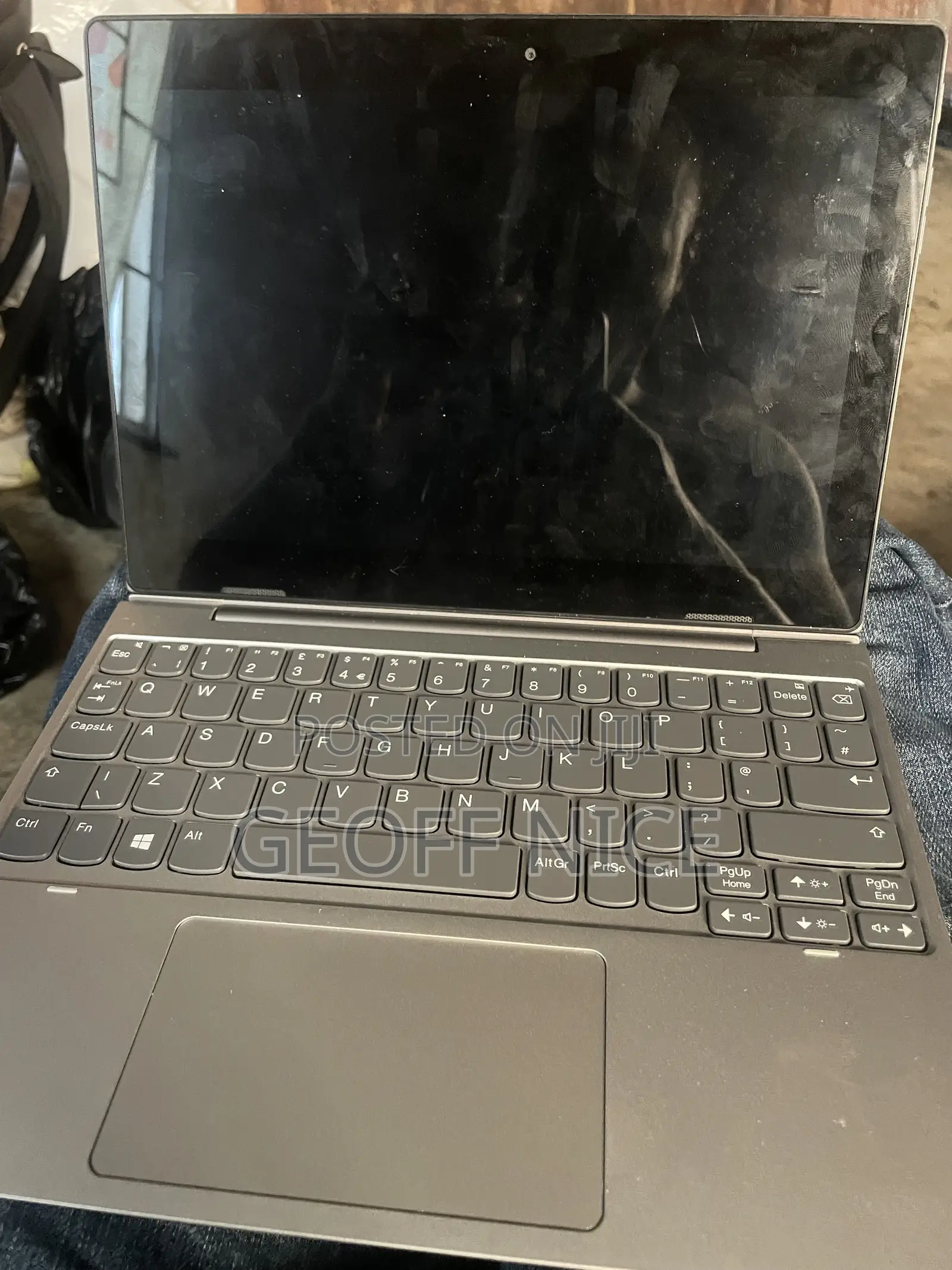 Laptop Lenovo IdeaPad D330 4GB Intel Celeron SSD 128GB