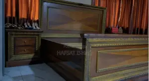 7x7 Bed Frame With Bed Side and Standard Mirror
