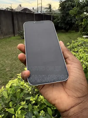 Apple iPhone 13 128 GB White
