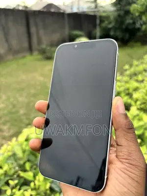 Apple iPhone 13 128 GB White