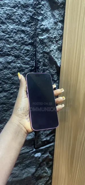Apple iPhone 16 128 GB Pink