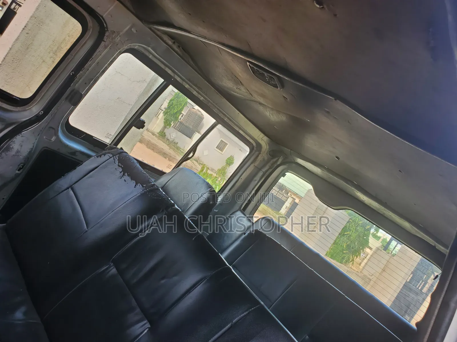 Toyota HiAce 2013 Silver