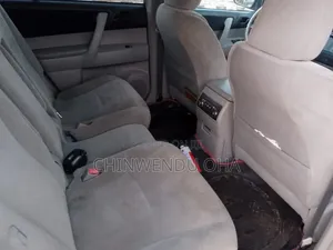 Toyota Highlander 2010 Gray