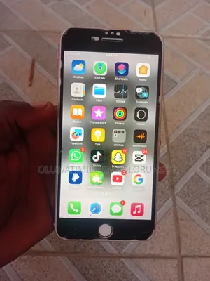 Apple iPhone 8 Plus 64 GB Gold