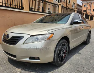 Toyota Camry 2008 Gold