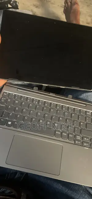 Laptop Lenovo IdeaPad D330 4GB Intel Celeron SSD 128GB