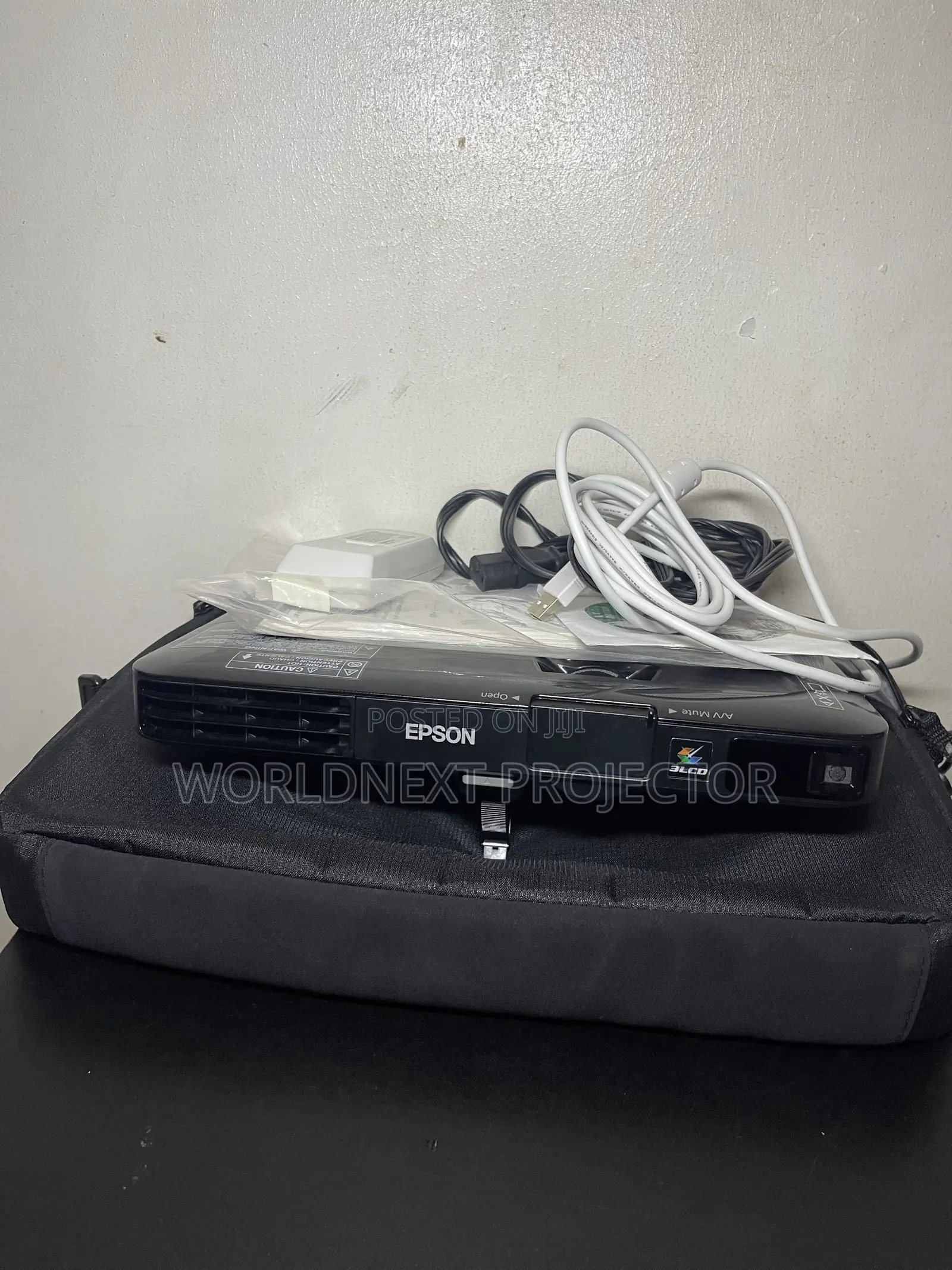 Epson Powerlite 1781w Wxga Flat/Slim Wireless Projector