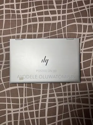 Laptop HP EliteBook x360 1040 G7 16GB Intel Core i7 HDD+SSD 512GB