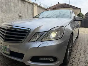 Mercedes-Benz E350 Base 4Matic Sedan AWD (3.5L 6cyl 7A) 2014 Silver