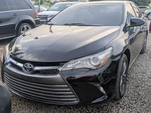 Toyota Camry SE 4dr Sedan (2.5L 4cyl 6A) 2015 Black