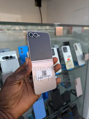 Samsung Galaxy Z Flip6 256 GB Silver