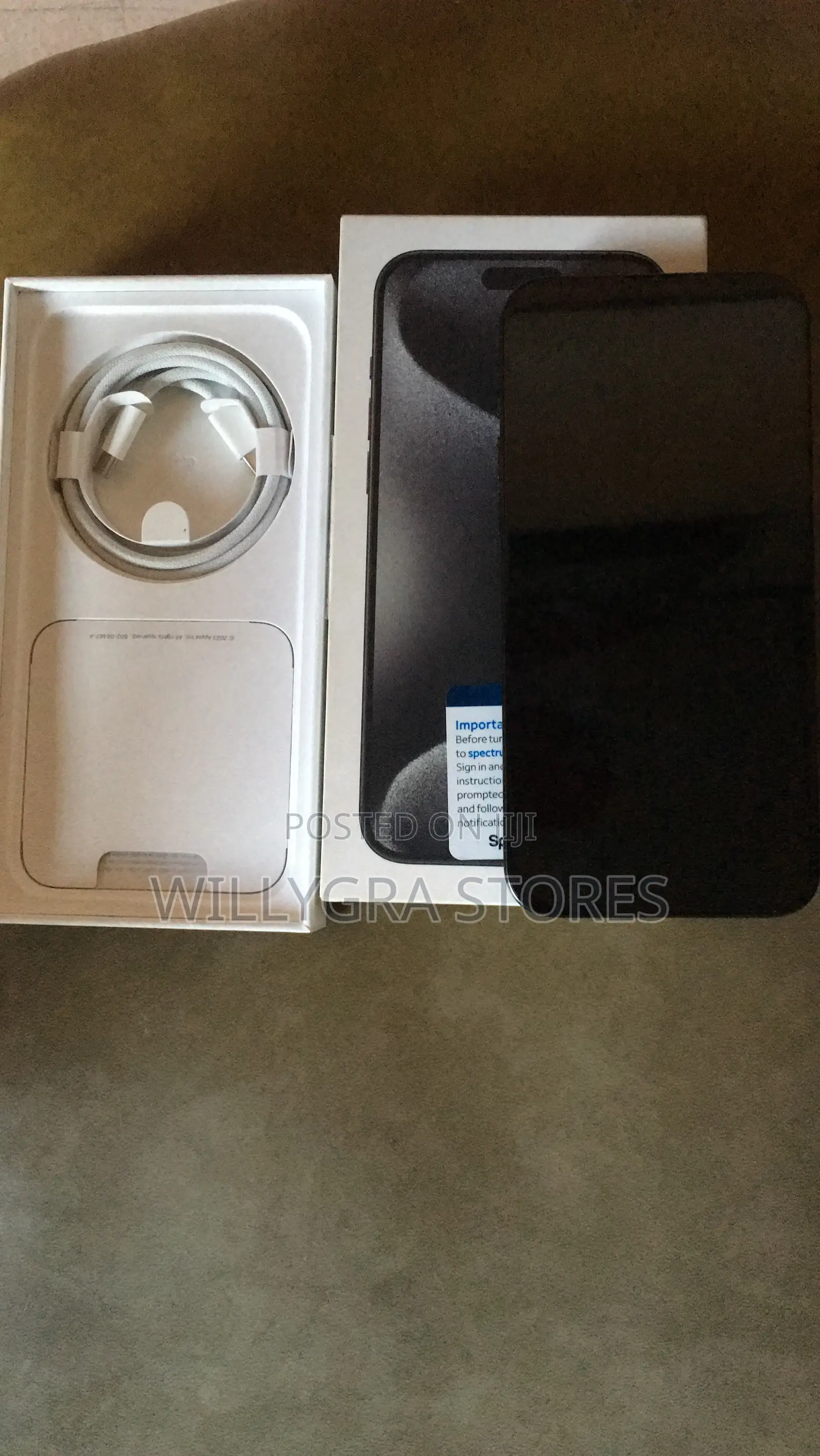 New Apple iPhone 15 Pro Max 256 GB Black