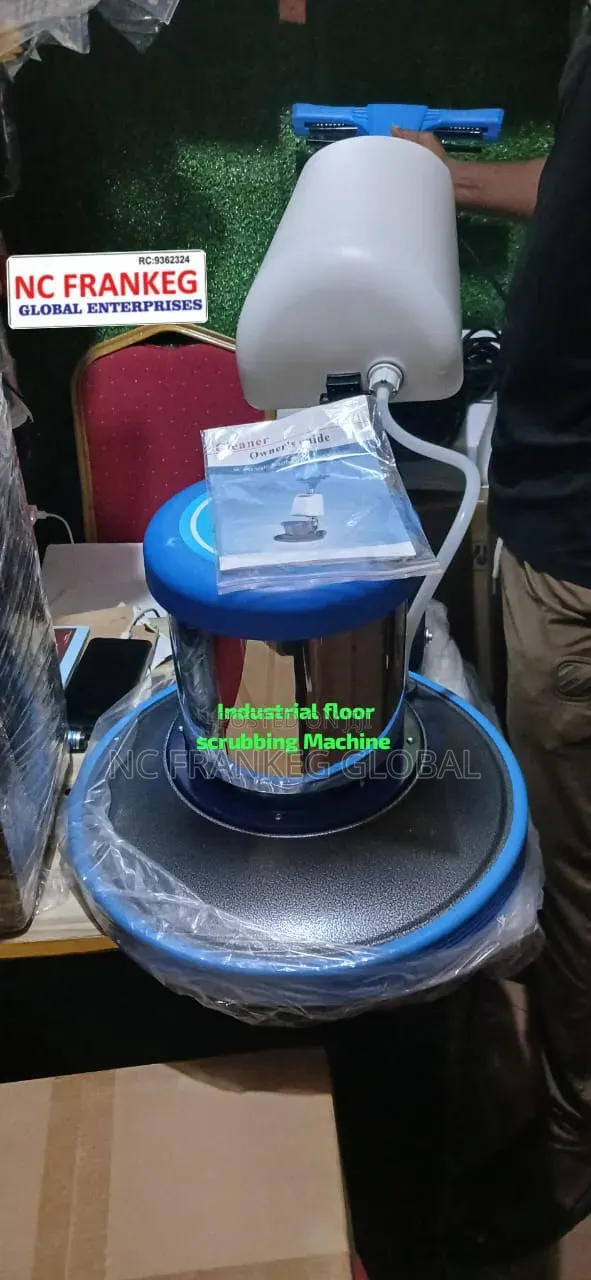 Durable Scrubbing Machine