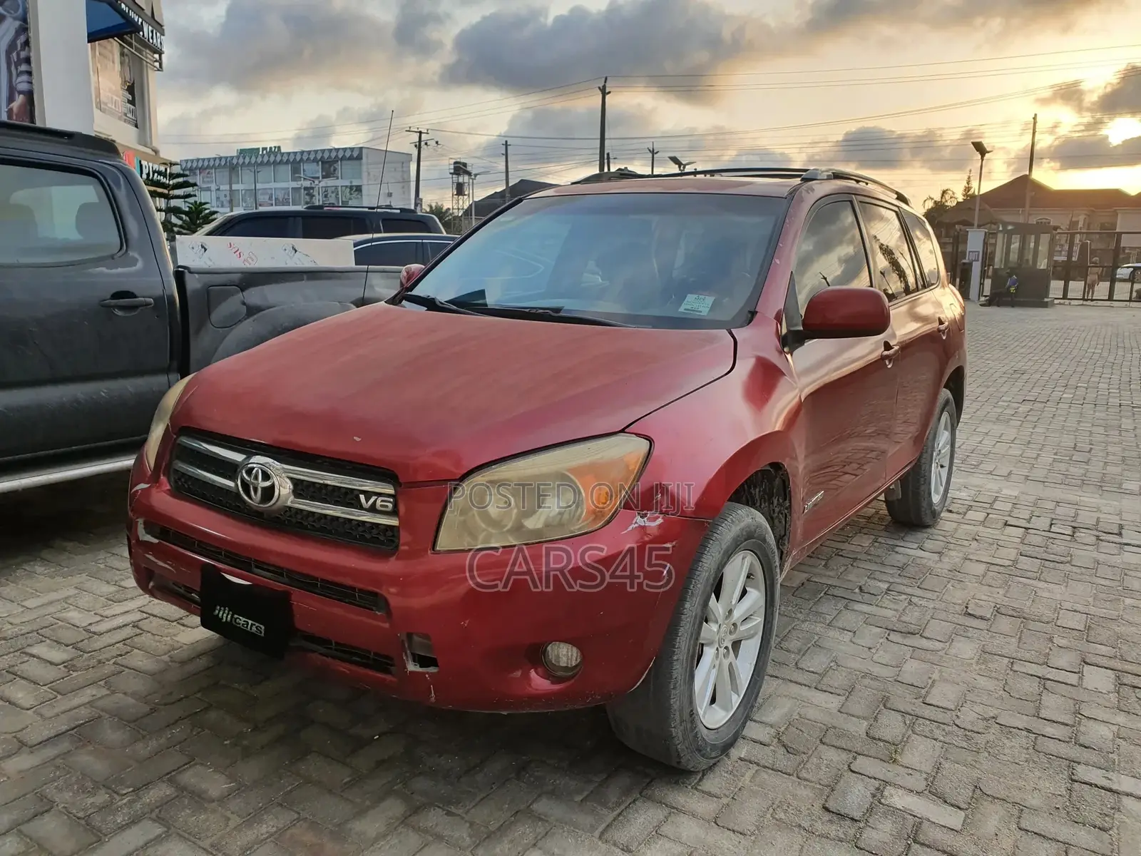 Toyota RAV4 2007 Red