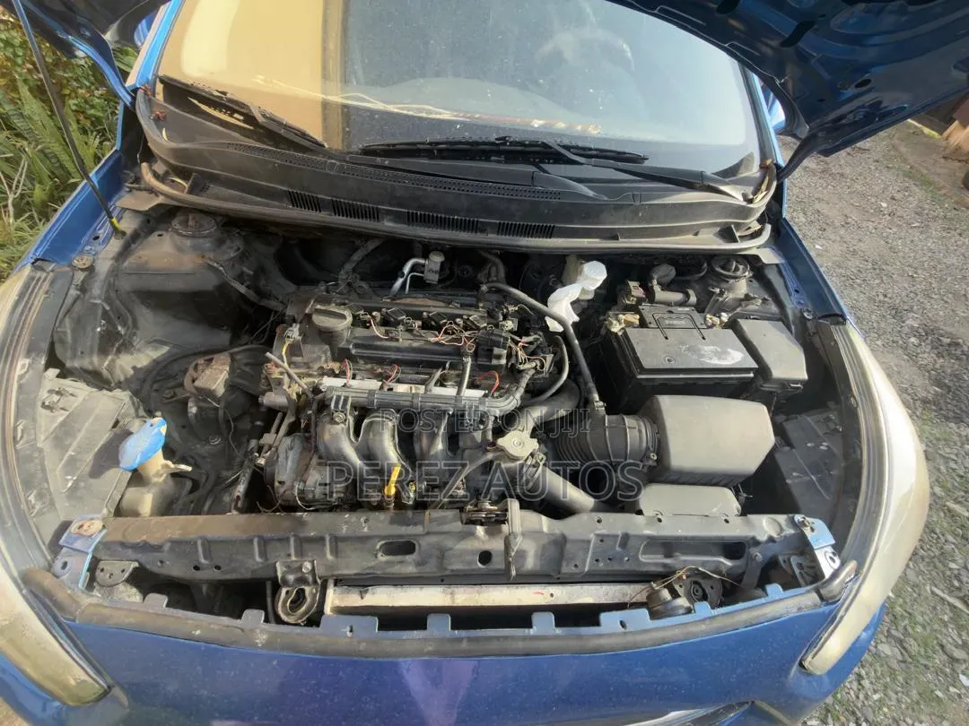 Hyundai Accent 2016 Blue