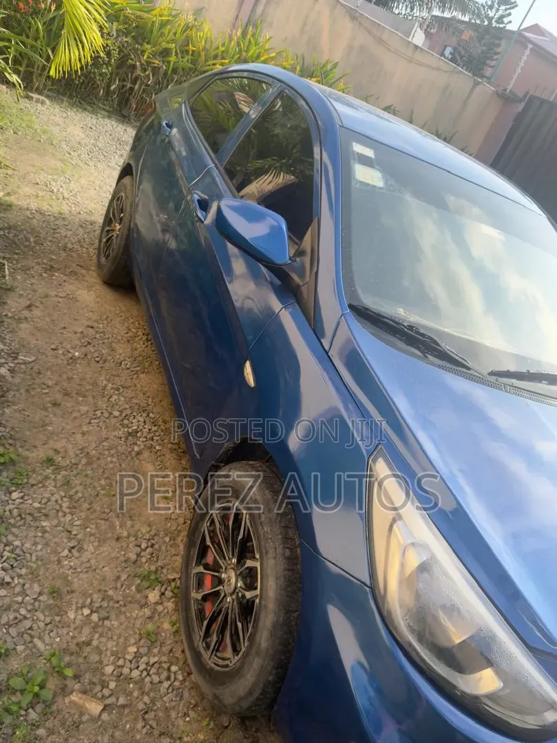 Hyundai Accent 2016 Blue