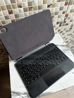 Greenlion Magic Keyboard for iPad 10th/11th Gen