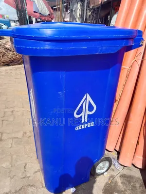 Geepee 240-Litre Plastic Wheelie Waste Bin
