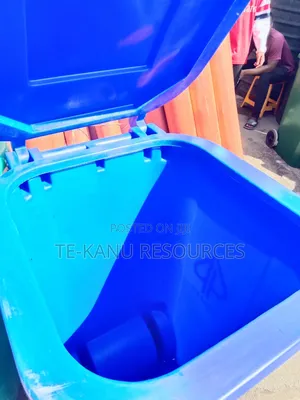 Geepee 240-Litre Plastic Wheelie Waste Bin