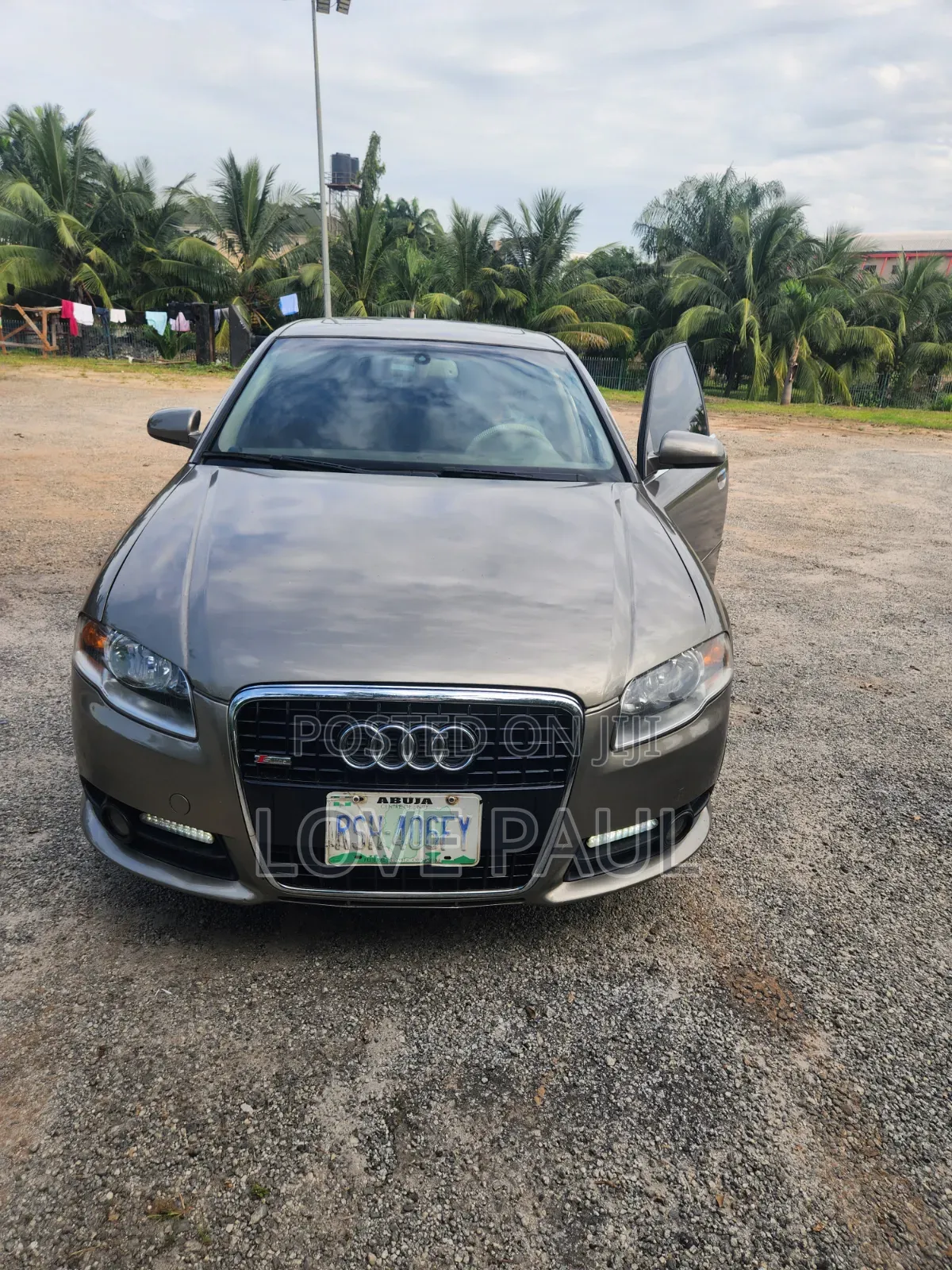 Audi A4 2009 Gold