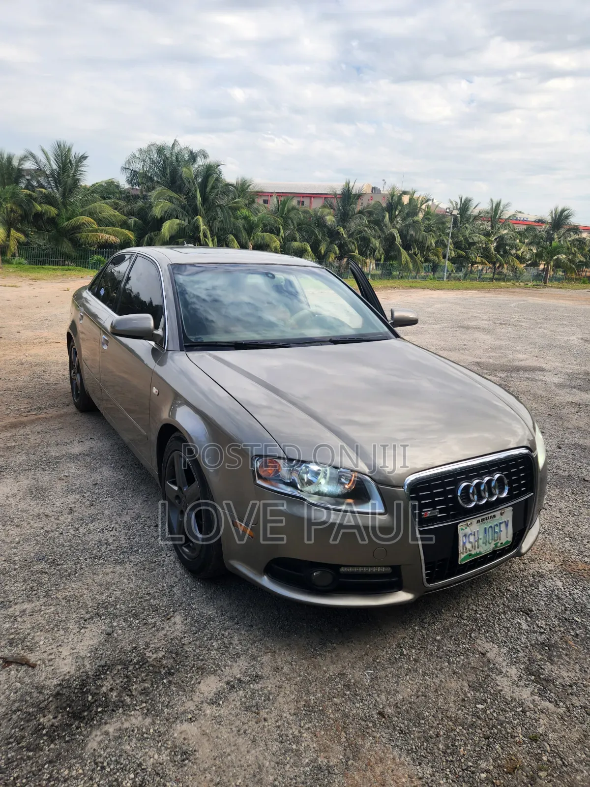 Audi A4 2009 Gold