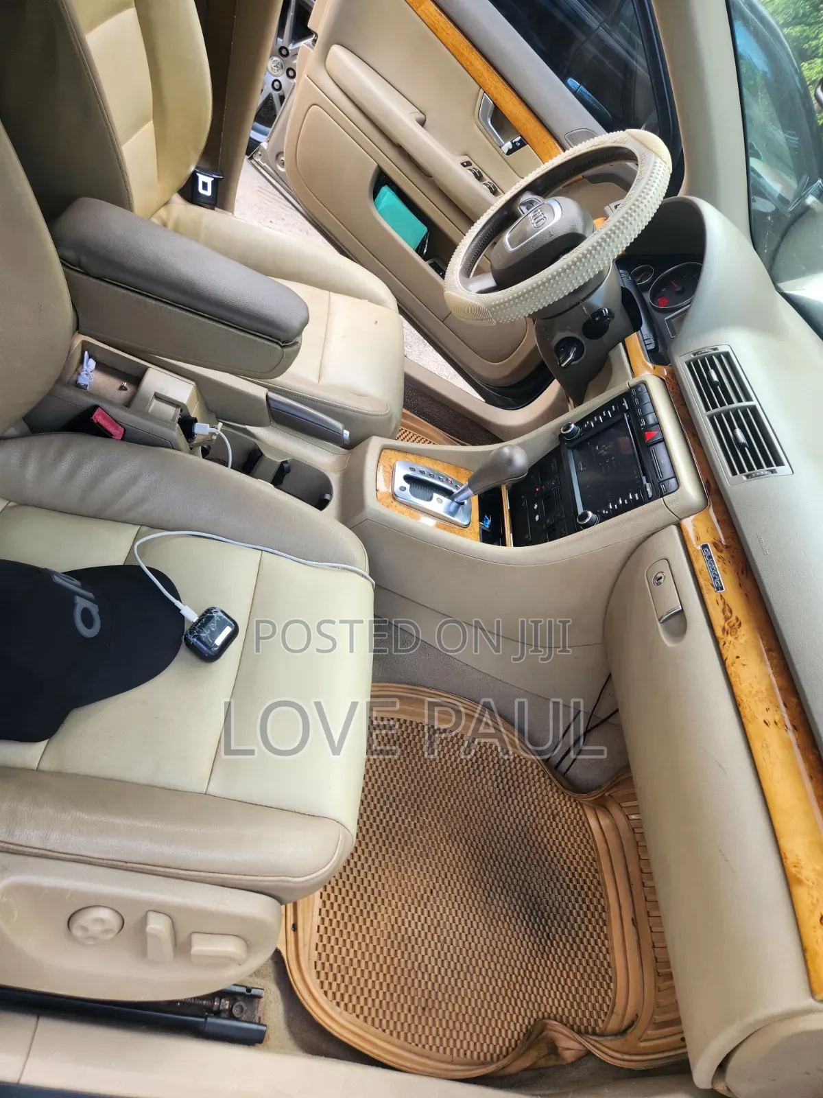 Audi A4 2009 Gold