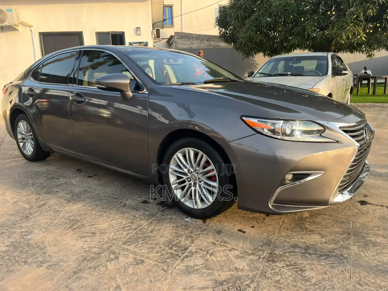 Lexus ES 350 FWD 2013 Gray
