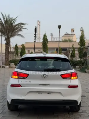 Hyundai Elantra SE 2018 White