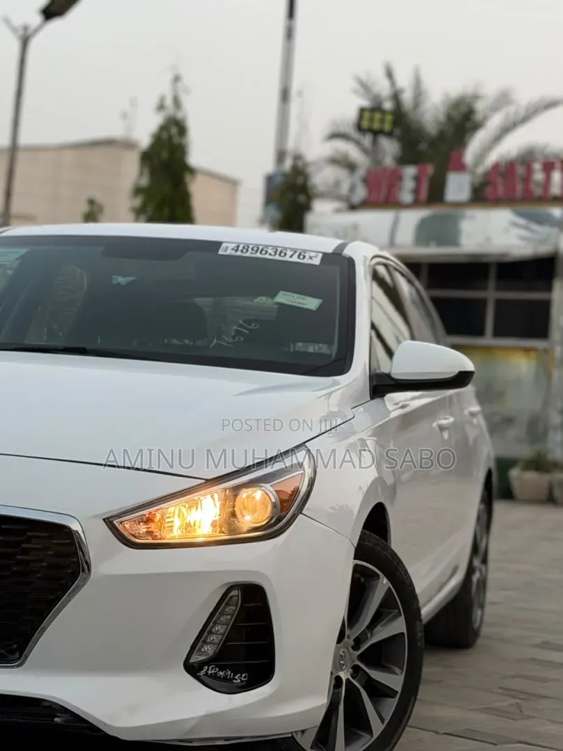 Hyundai Elantra SE 2018 White