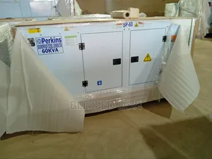60KVA Perkins Soundproof Diesel Generator Heavy Duty Engine