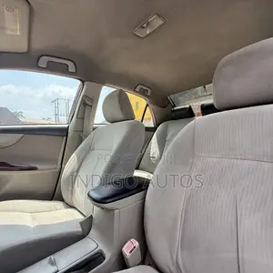 Toyota Corolla 2012 Red
