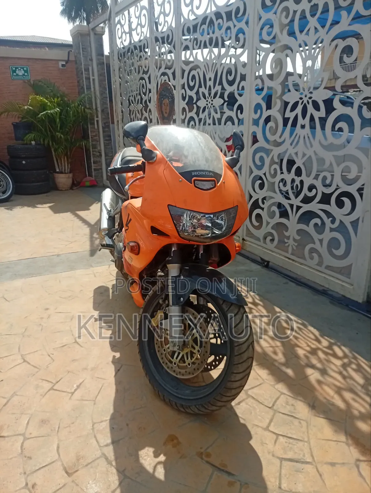 Honda 2015 Orange