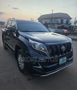 Toyota Land Cruiser Prado 2017 Black