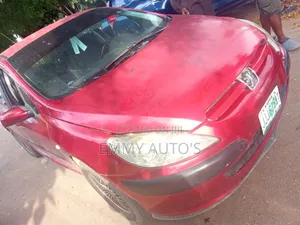 Peugeot 307 2004 Red