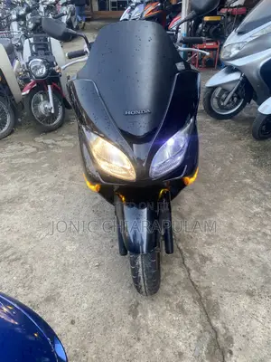 Honda Forza 2011 Black