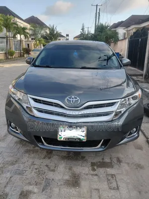 Toyota Venza 2011 Gray