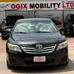Toyota Camry LE 4dr Sedan (2.5L 4cyl 6A) 2011 Black