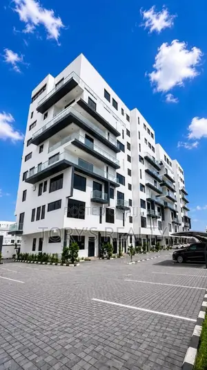 4bdrm Duplex in Banana Island for rent