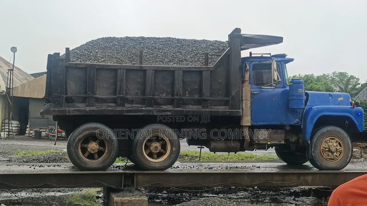 Iron Chippings and Granite for Solid Constructions Project