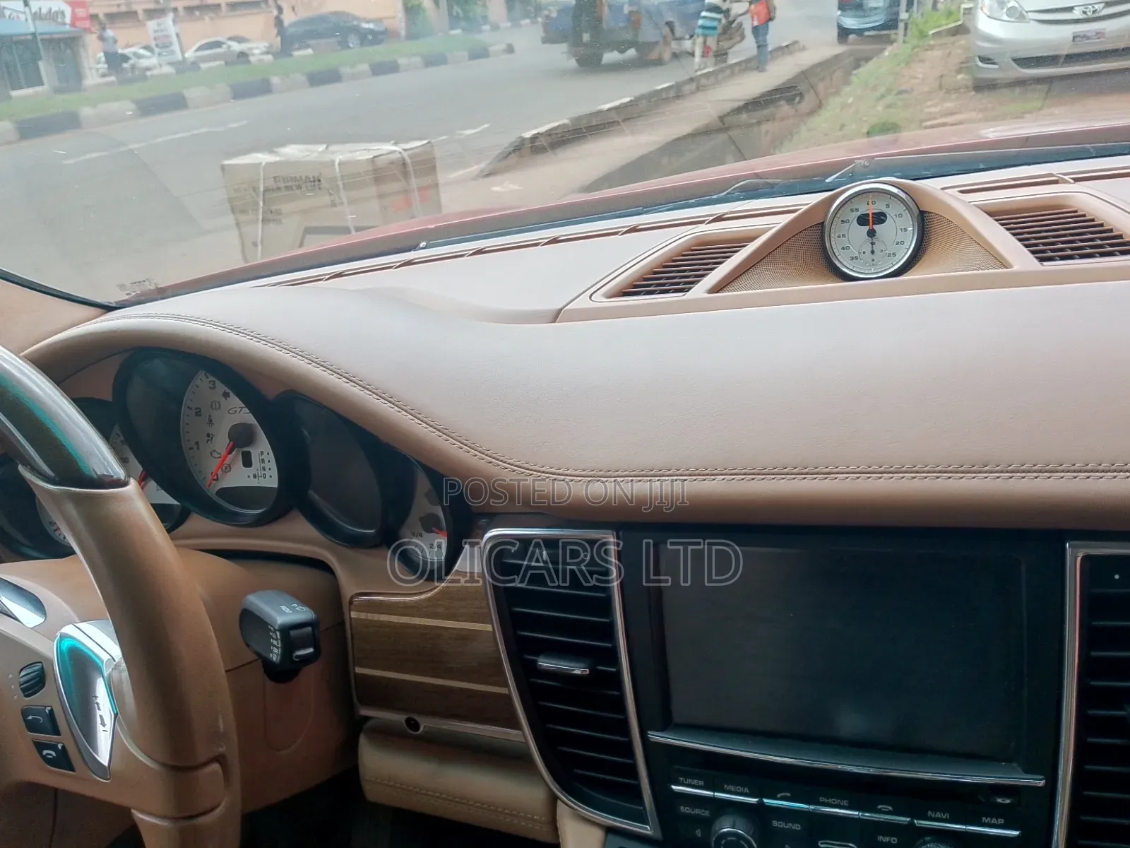 Porsche Panamera 2013 Red