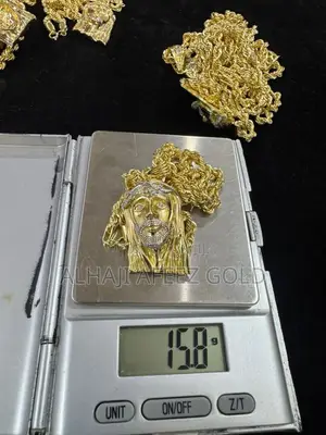 Pure Gold 18karat Gold Twisted Necklace Chains