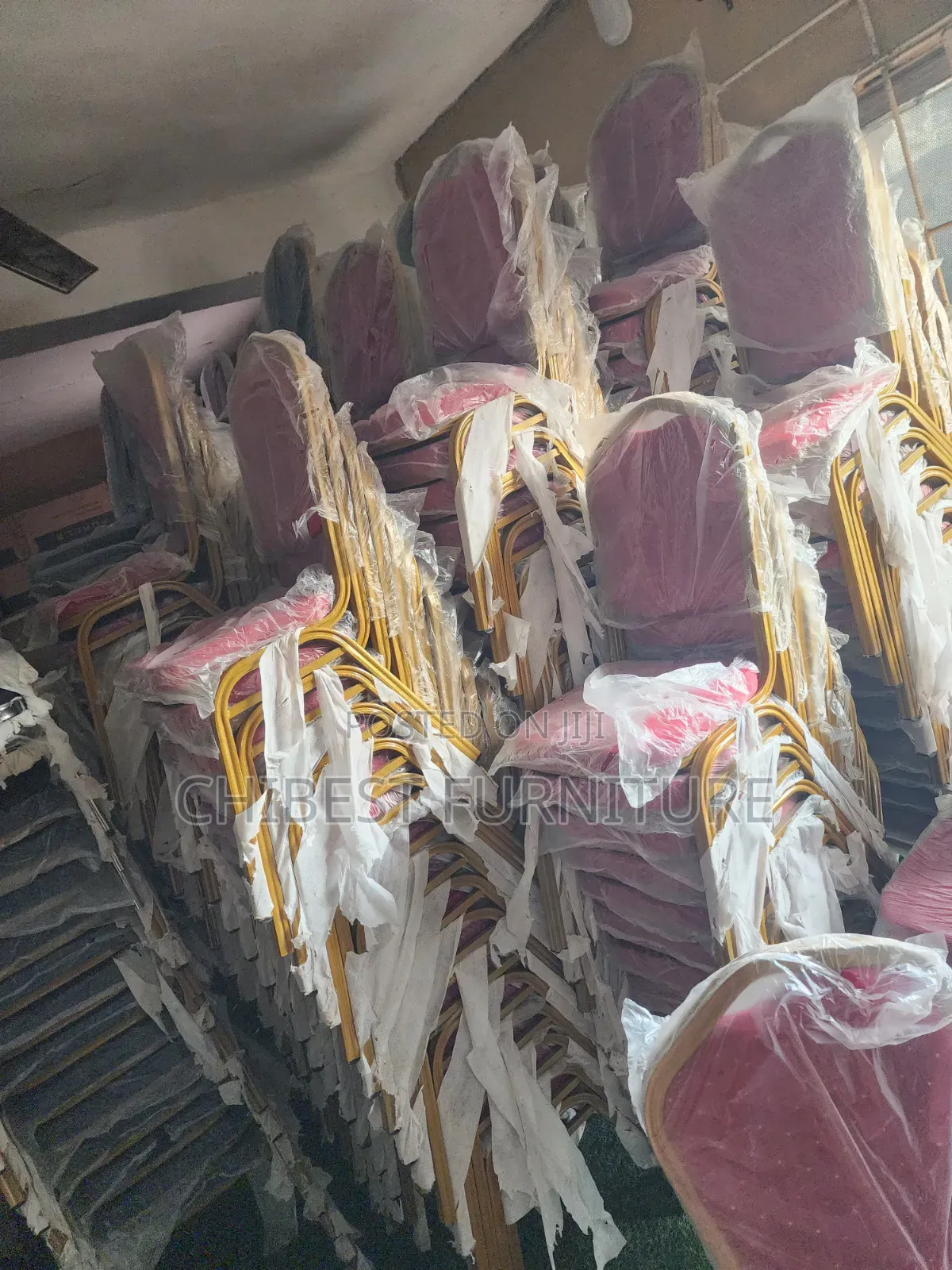 High Quality Event Centers Chairs.